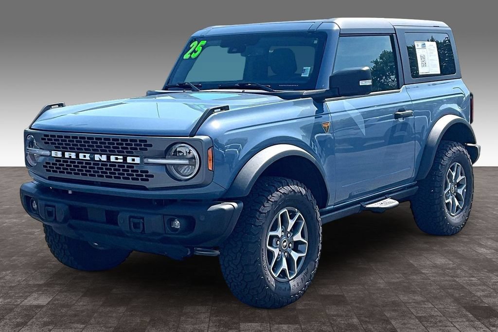 Used 2025 Ford Bronco Badlands AWD/4WD image 24