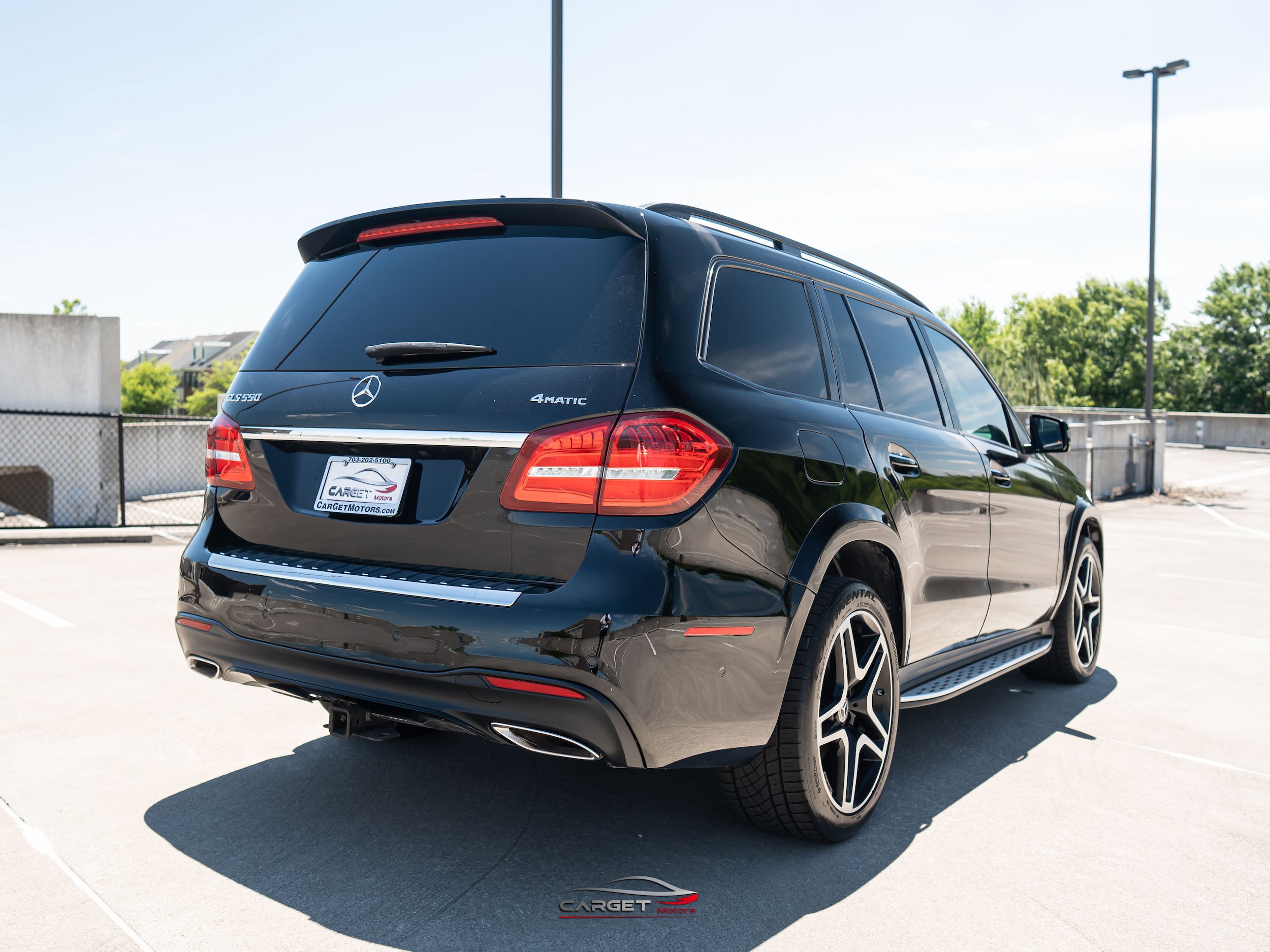 Used 2018 Mercedes-Benz GLS 550 4MATIC w/ Driver Assistance Package image 7