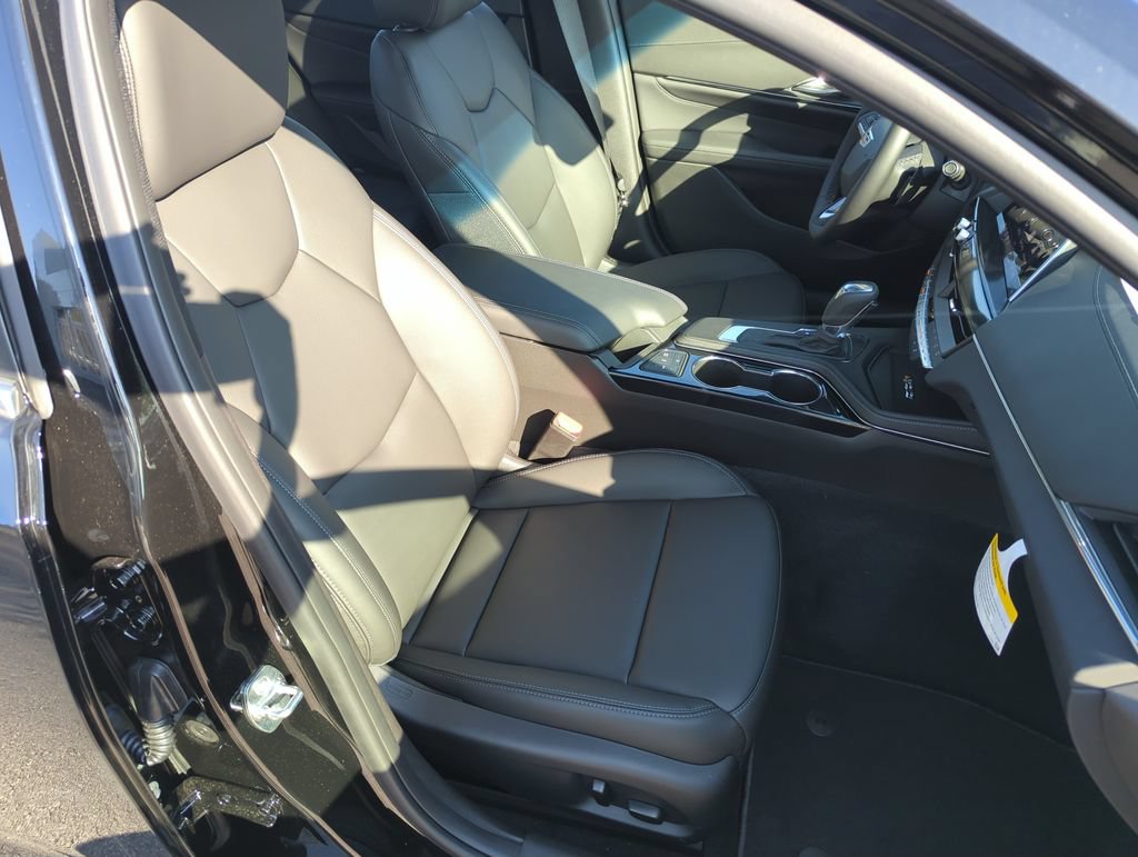 New 2026 Cadillac CT4 Luxury w/ Sun And Sound Package RWD image 36