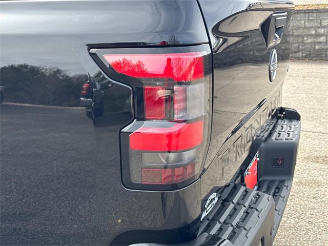New 2026 Nissan Frontier SV image 12