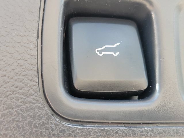 Certified 2023 Lincoln Navigator Reserve AWD/4WD image 9