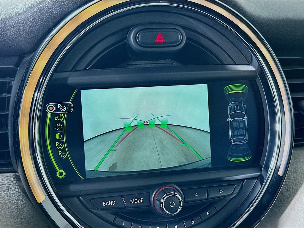 Used 2018 MINI Cooper Convertible image 16