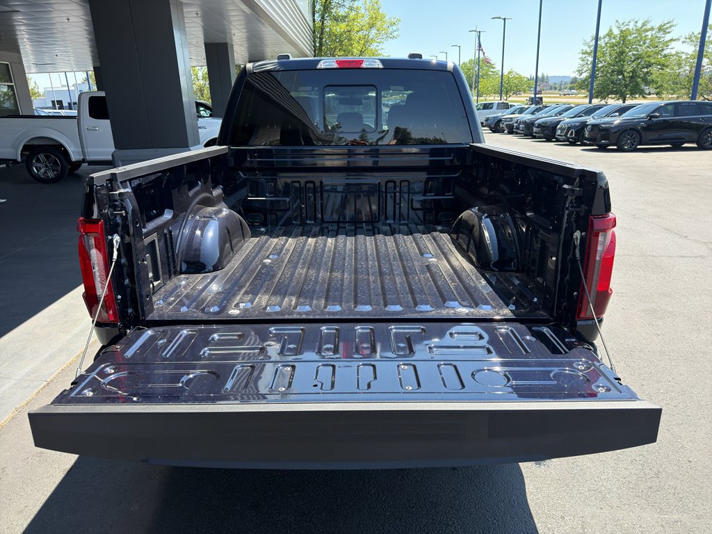 New 2026 Ford F150 XLT w/ Equipment Group 302A MID AWD/4WD image 17