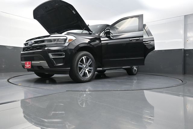 Used 2022 Ford Expedition Limited AWD/4WD image 19