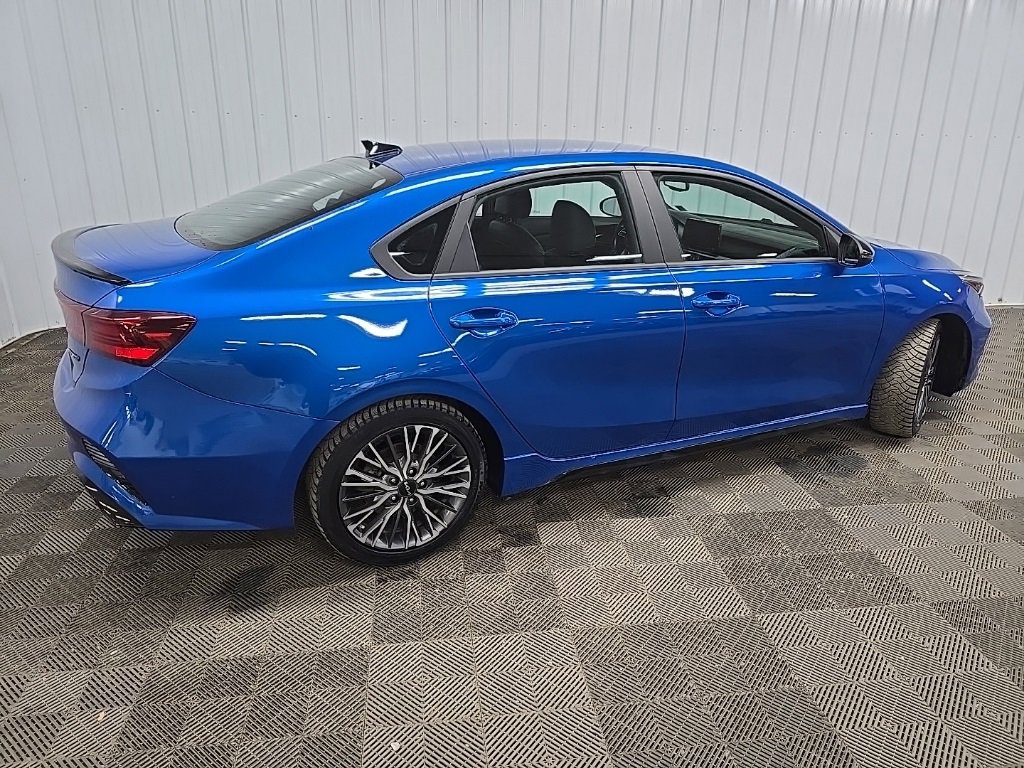 Used 2022 Kia Forte GT-Line w/ GT-Line Technology Package image 3