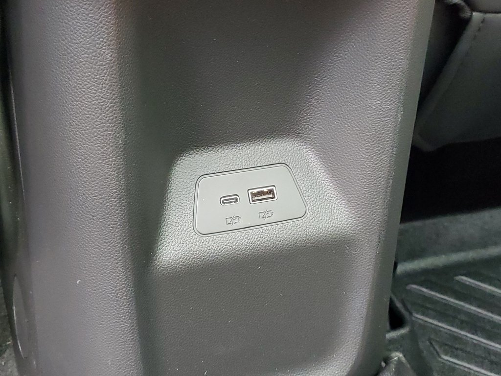 Used 2024 Buick Envision Sport Touring AWD/4WD image 30