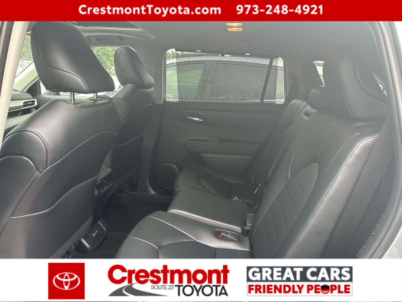 Certified 2025 Toyota Highlander XLE AWD/4WD image 9