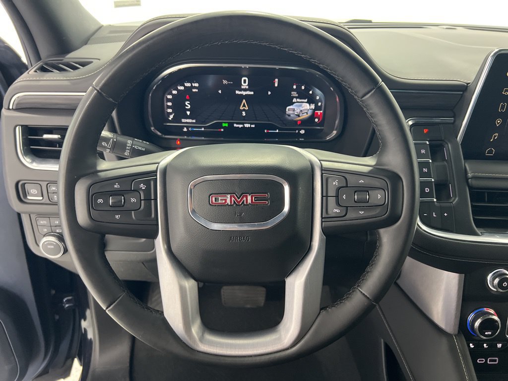 Used 2024 GMC Yukon SLT AWD/4WD image 11