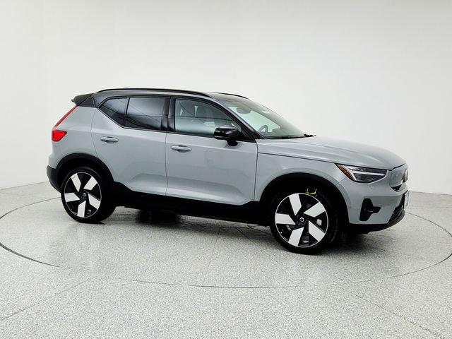 Certified 2024 Volvo XC40 Recharge Ultimate w/ Protection Package Premier image 3