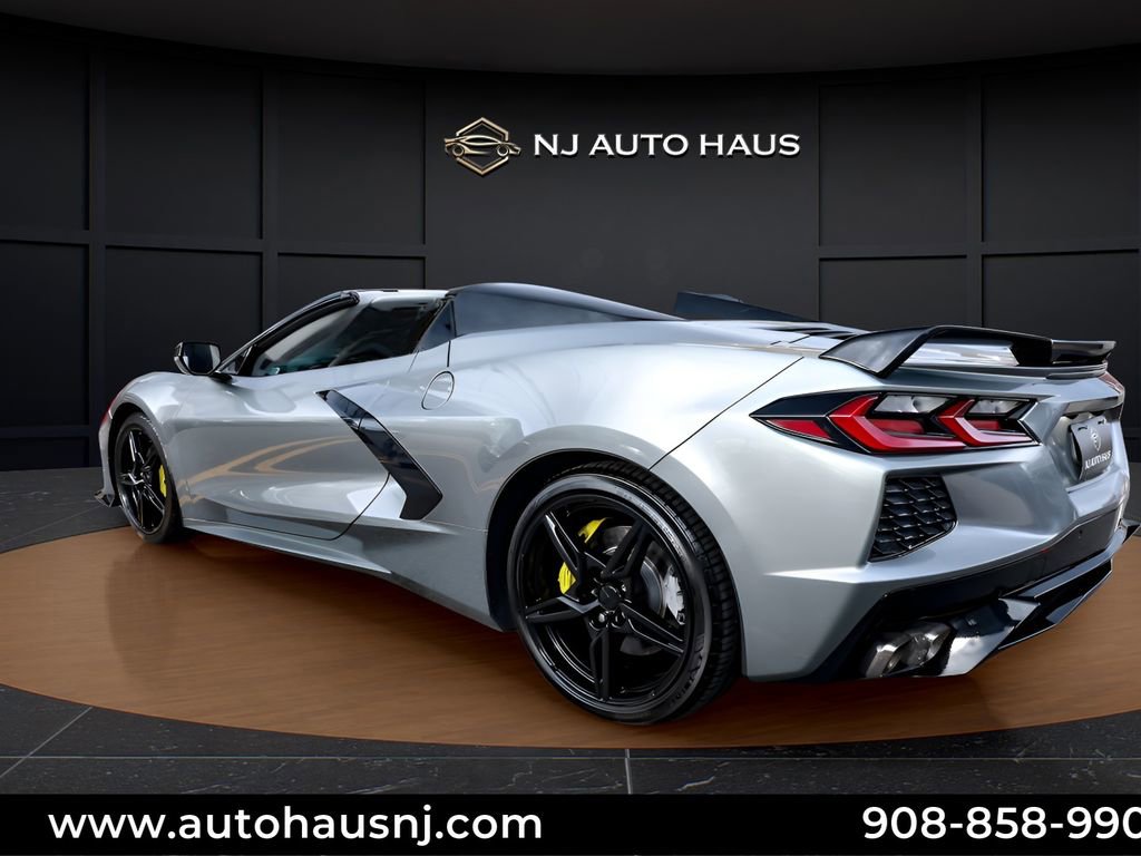 Used 2023 Chevrolet Corvette Stingray Premium Conv w/ Z51 Performance Package RWD image 32