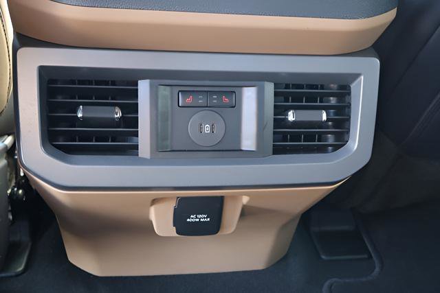 New 2026 Ford F250 Lariat w/ Lariat Ultimate Package image 14