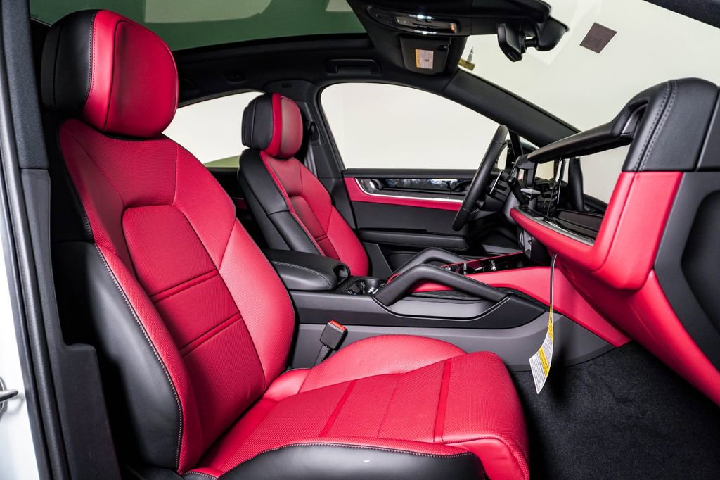 New 2026 Porsche Cayenne Coupe image 15