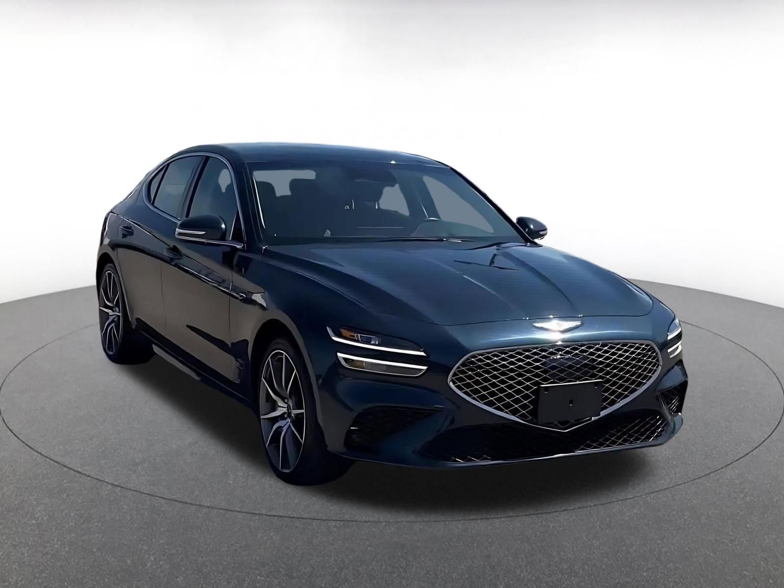 Used 2025 Genesis G70 2.5T AWD/4WD video 2