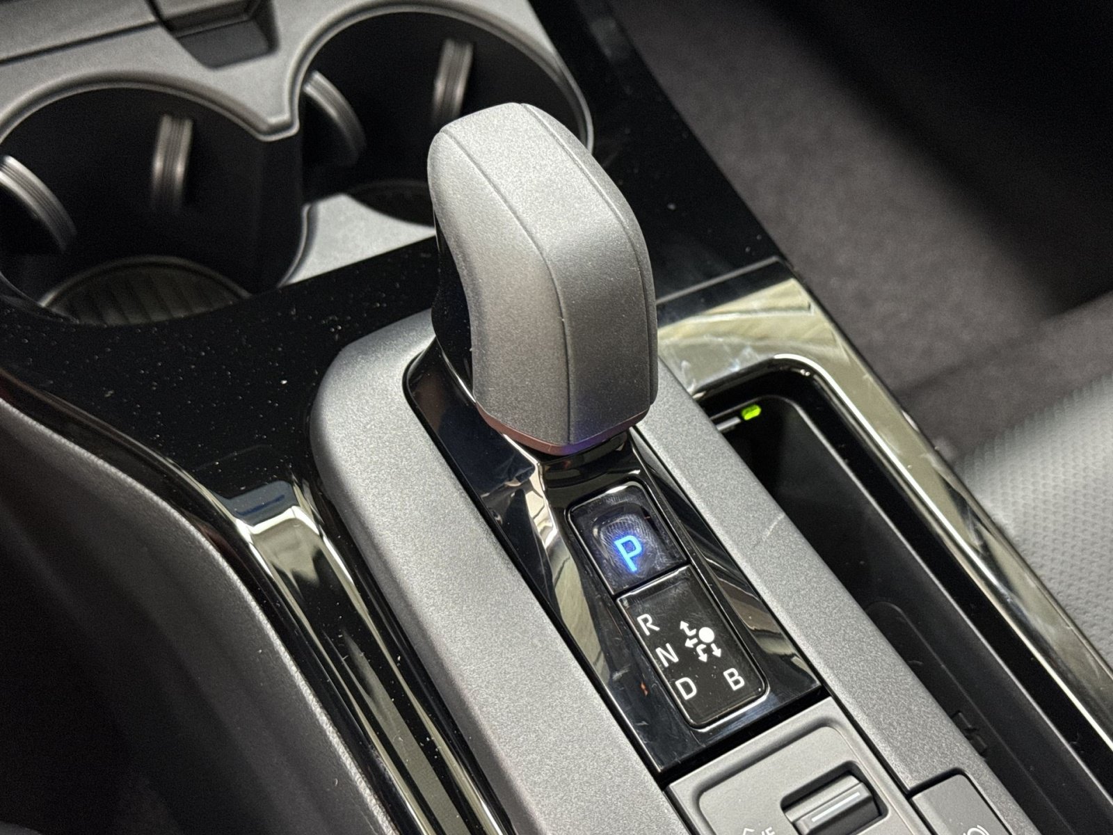 New 2026 Toyota Prius Plug-In Hybrid FWD image 46