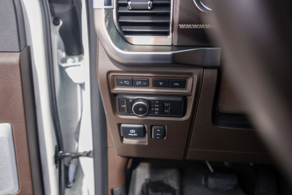 Used 2023 Ford F150 King Ranch w/ Equipment Group 601A High image 18