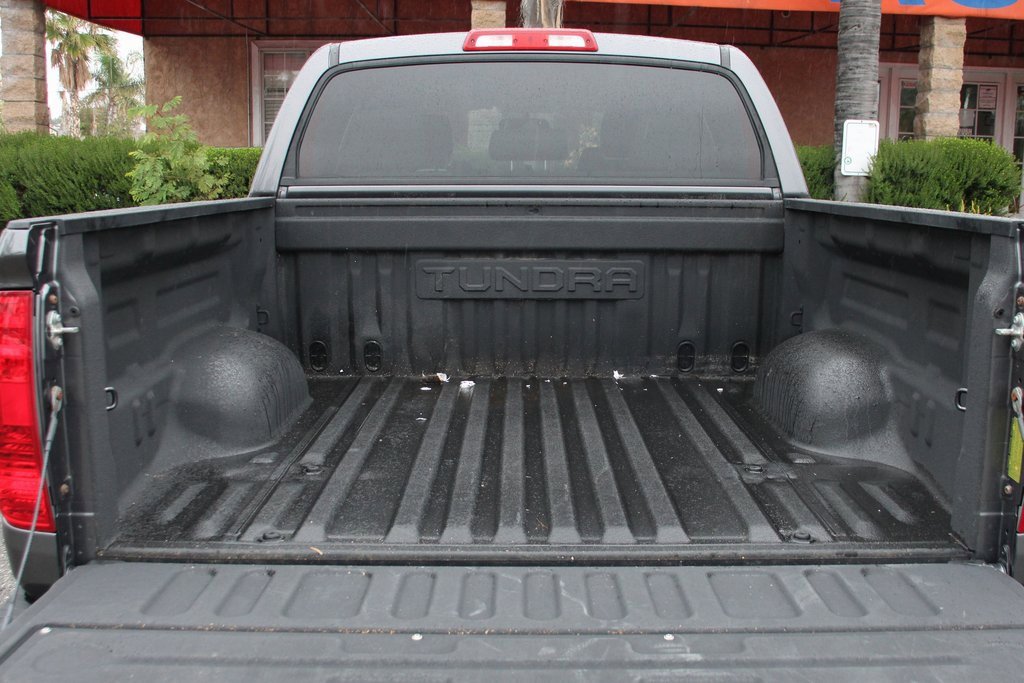 Used 2015 Toyota Tundra SR5 w/ TRD Off Road Package image 8