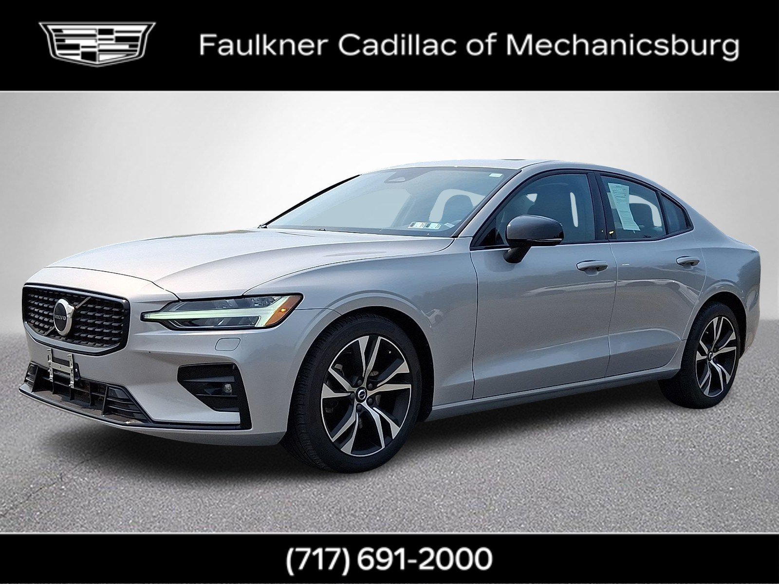 Used 2025 Volvo S60 B5 Core FWD image 10