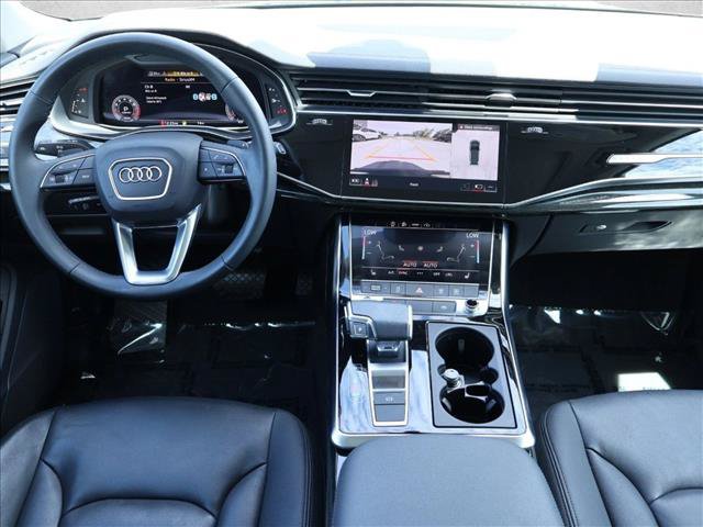 Used 2023 Audi Q7 3.0T Premium w/ Convenience Package AWD/4WD image 21