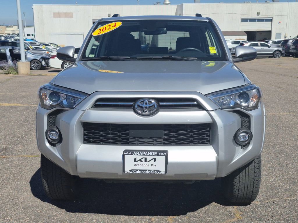 Used 2024 Toyota 4Runner SR5 image 3