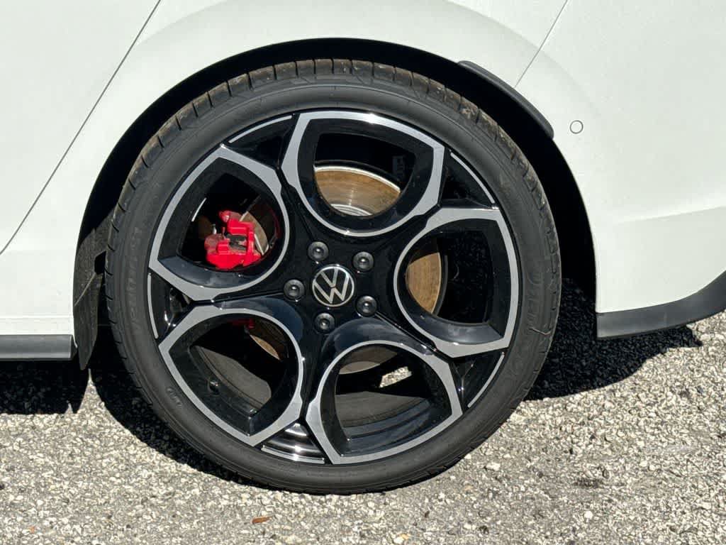 New 2026 Volkswagen GTI Autobahn FWD image 11