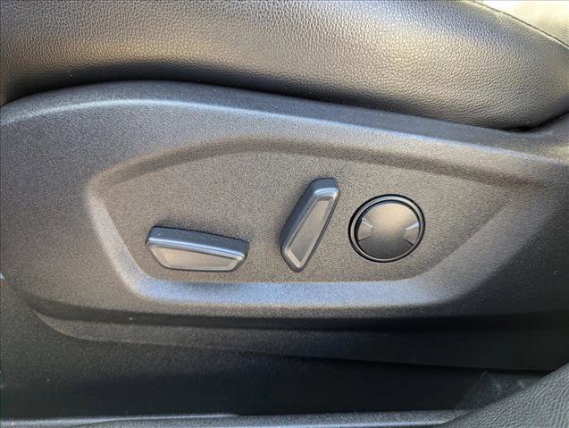 Used 2022 Ford Edge Titanium image 11