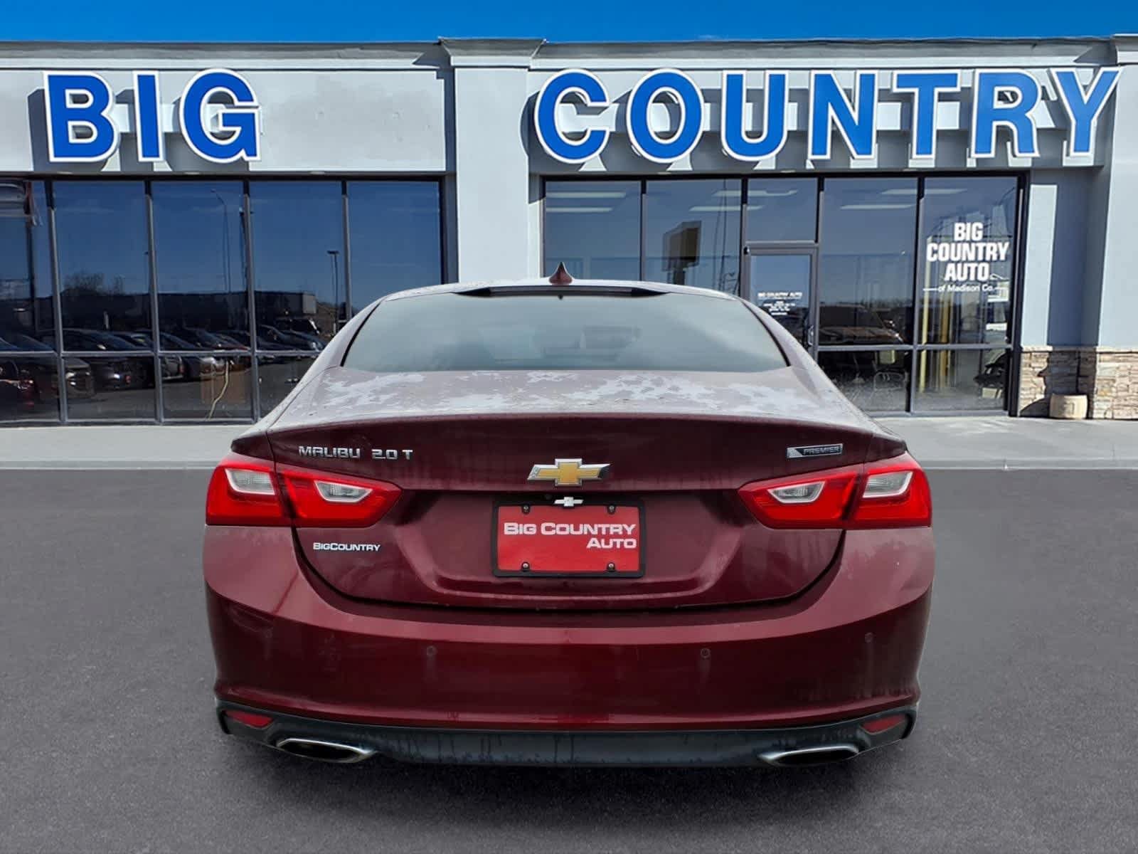 Used 2016 Chevrolet Malibu Premier w/ Driver Confidence Package II FWD image 4