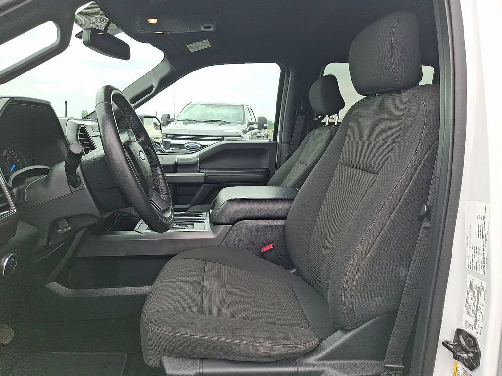 Used 2017 Ford F150 XLT w/ Equipment Group 302A Luxury AWD/4WD image 14