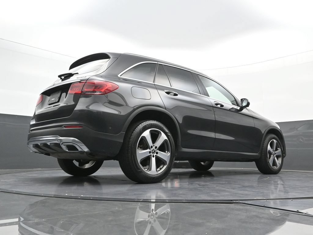 Used 2021 Mercedes-Benz GLC 300 4MATIC image 27