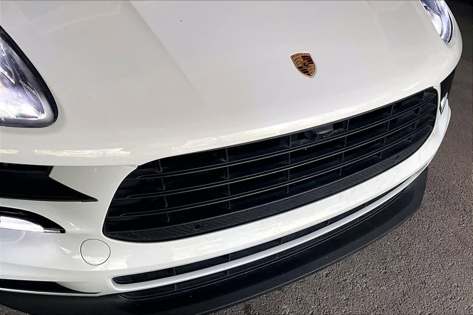 Used 2021 Porsche Macan S AWD/4WD image 29