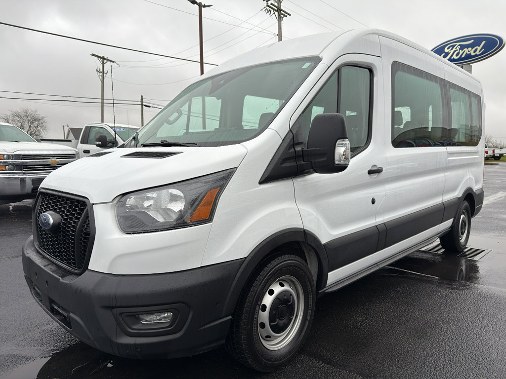 Used 2023 Ford Transit 350 XL image 4