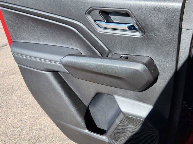 New 2025 GMC Canyon Elevation w/ Convenience Package AWD/4WD image 9