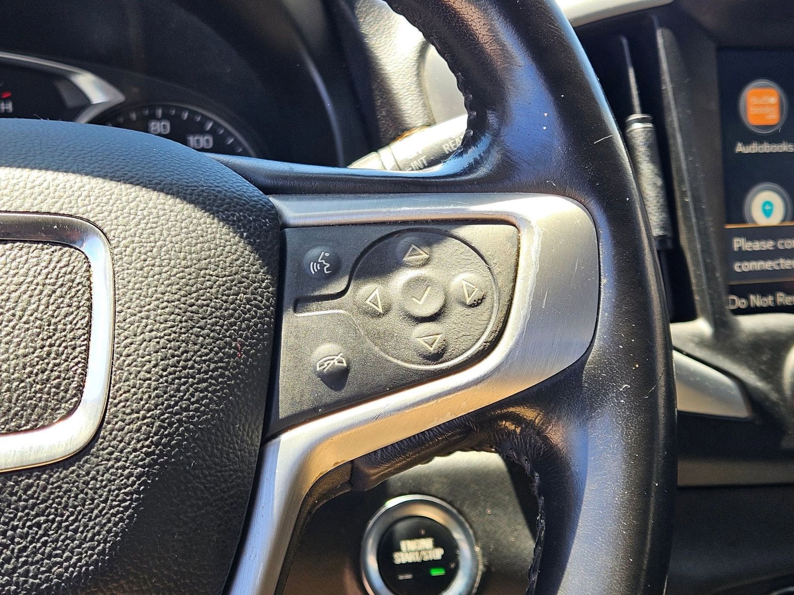 Used 2021 GMC Terrain SLT w/ Infotainment Package II FWD image 14