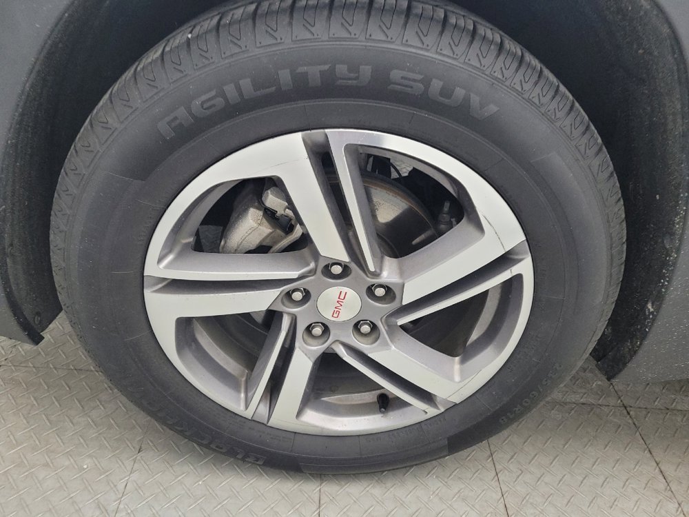 Used 2018 GMC Terrain SLT image 31