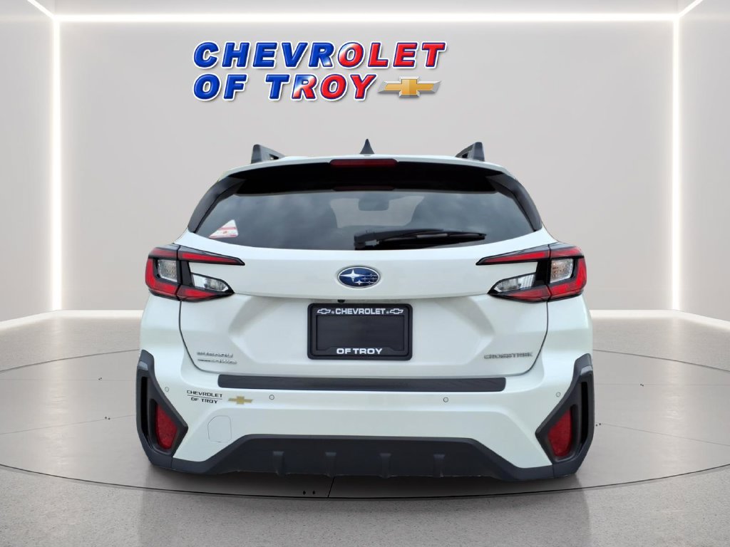 Used 2024 Subaru Crosstrek 2.5i Limited w/ Crosstrek Mirror Package AWD/4WD image 8