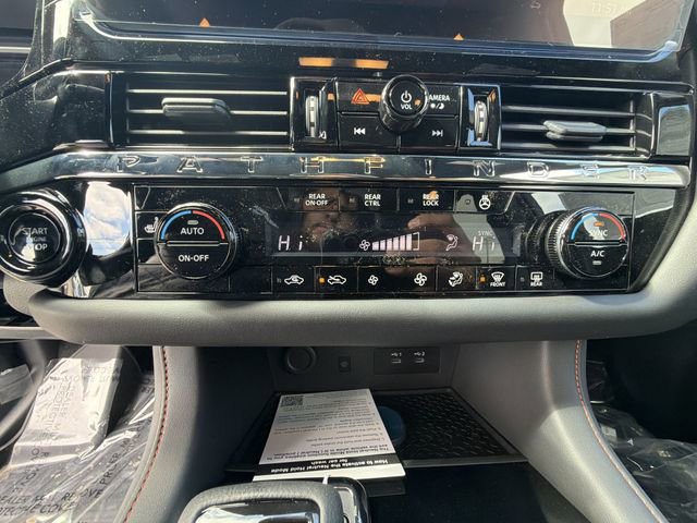 New 2026 Nissan Pathfinder Rock Creek w/ Rock Creek Premium Package AWD/4WD image 18
