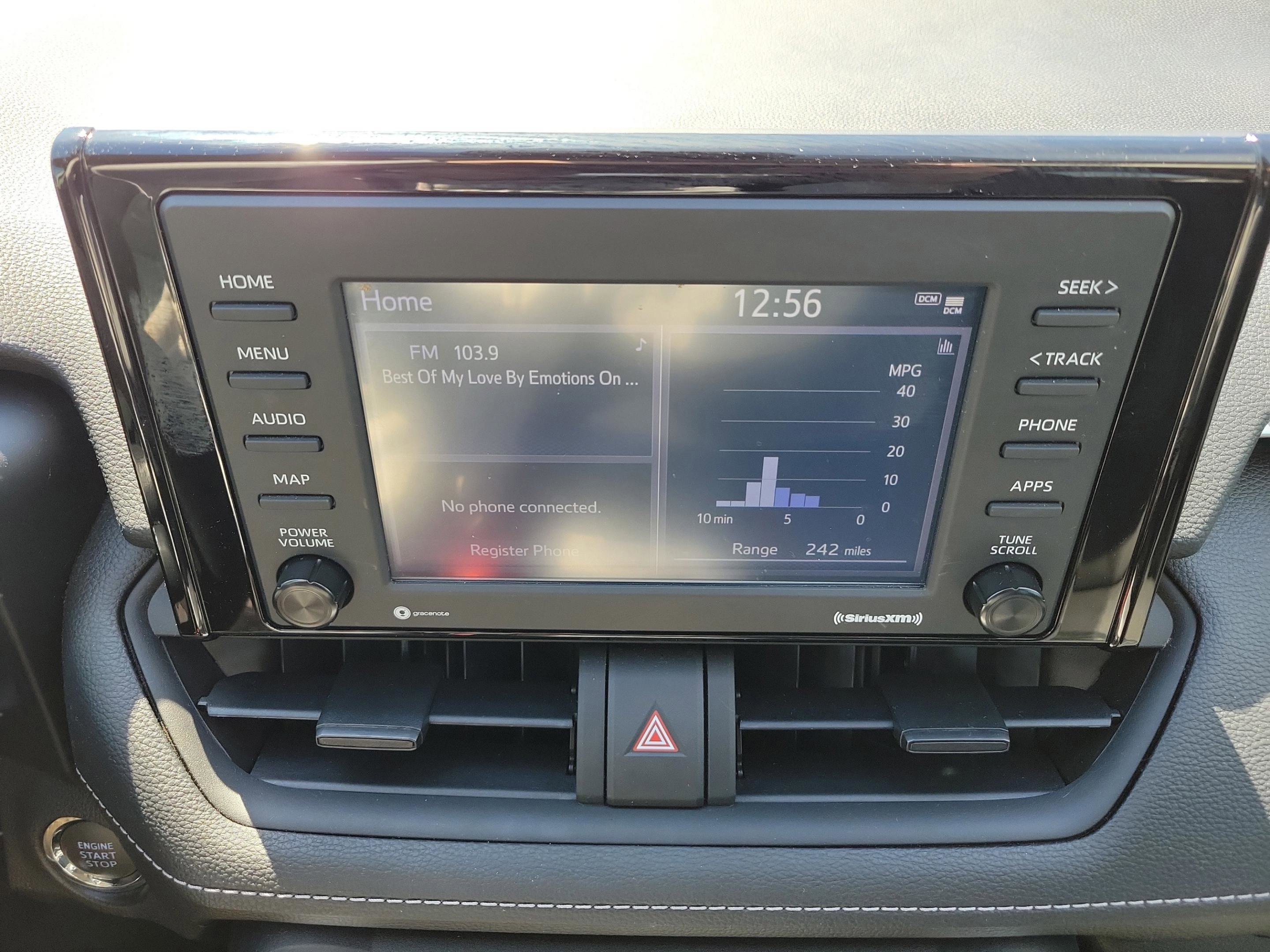 Used 2022 Toyota RAV4 XLE image 23