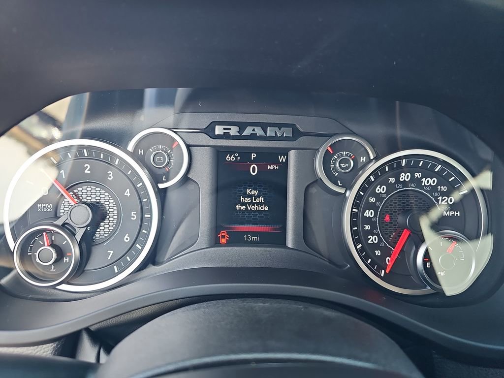 New 2026 RAM 1500 Tradesman AWD/4WD image 18