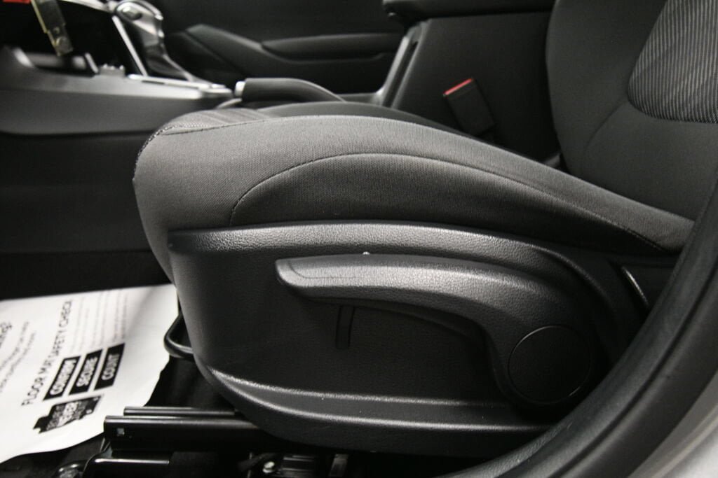 Used 2024 Kia Seltos LX AWD/4WD image 10