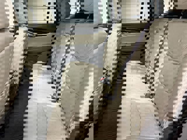 Certified 2020 Cadillac XT6 Premium Luxury image 26