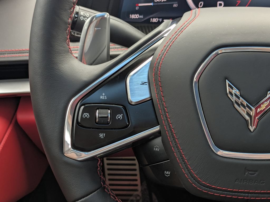 Used 2021 Chevrolet Corvette Stingray Premium Cpe w/ Z51 Performance Package RWD image 35