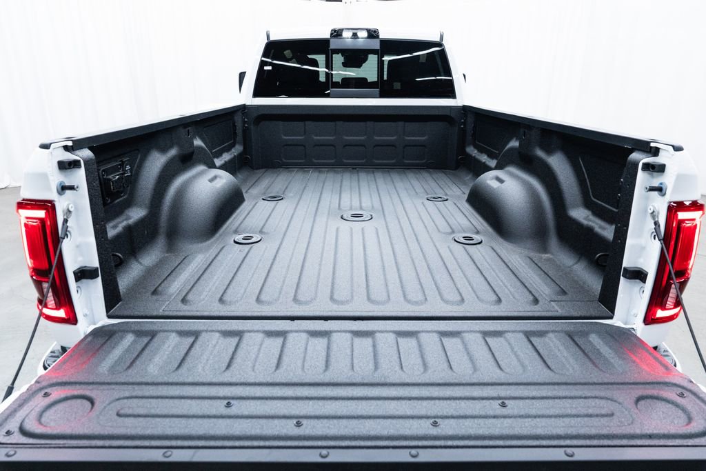 New 2026 RAM 3500 Laramie AWD/4WD image 8
