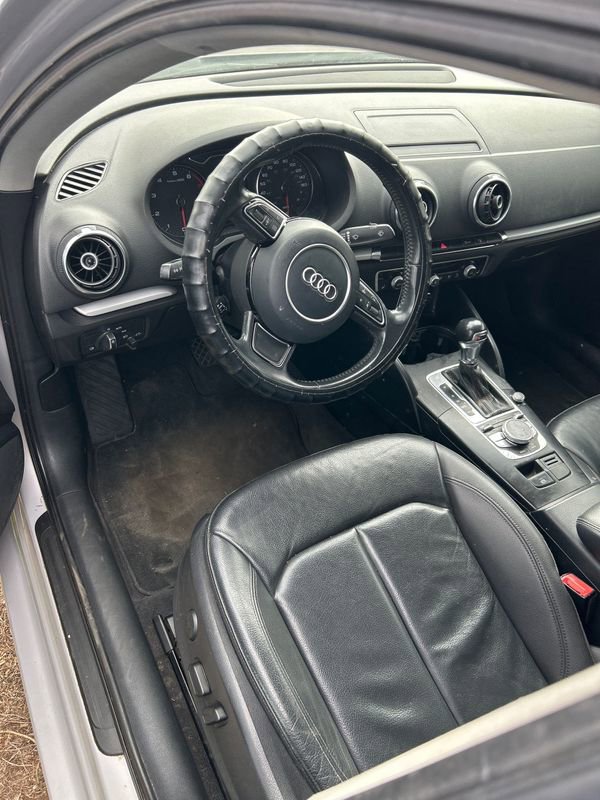 Used 2015 Audi A3 1.8T Premium w/ Audi MMI Navigation Plus image 2