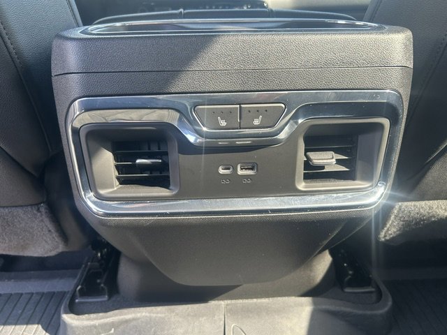 Used 2022 Chevrolet Silverado 1500 LTZ AWD/4WD image 16