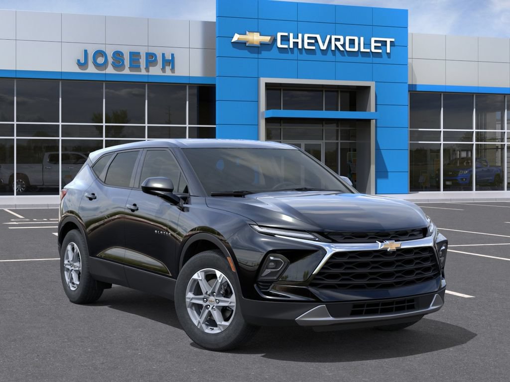 New 2026 Chevrolet Blazer LT FWD image 8