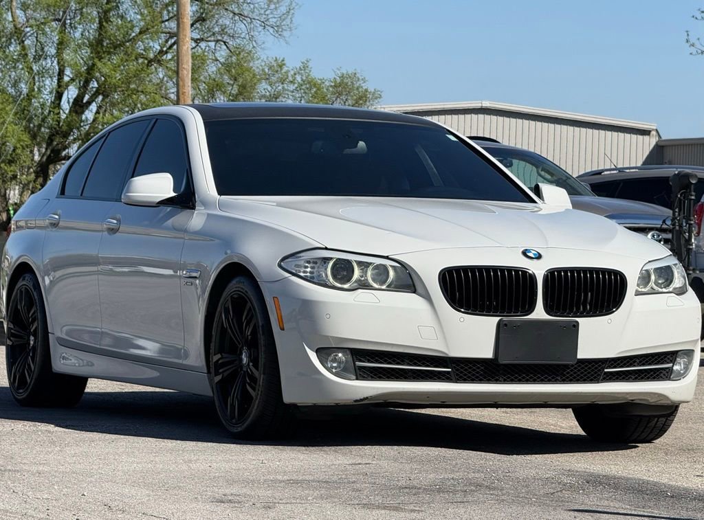 Used 2012 BMW 535i xDrive Sedan image 7