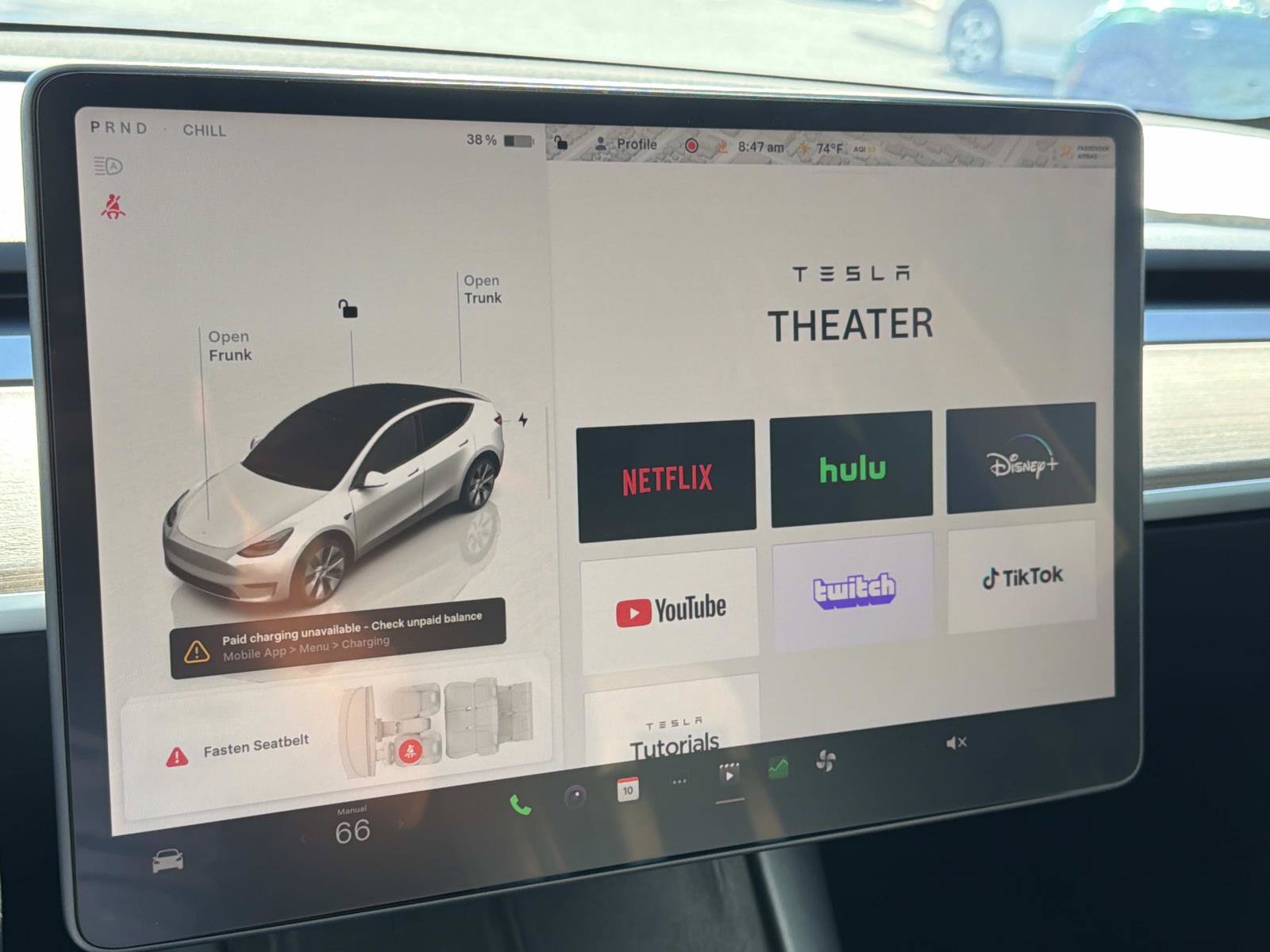 Used 2023 Tesla Model Y Long Range AWD/4WD image 30