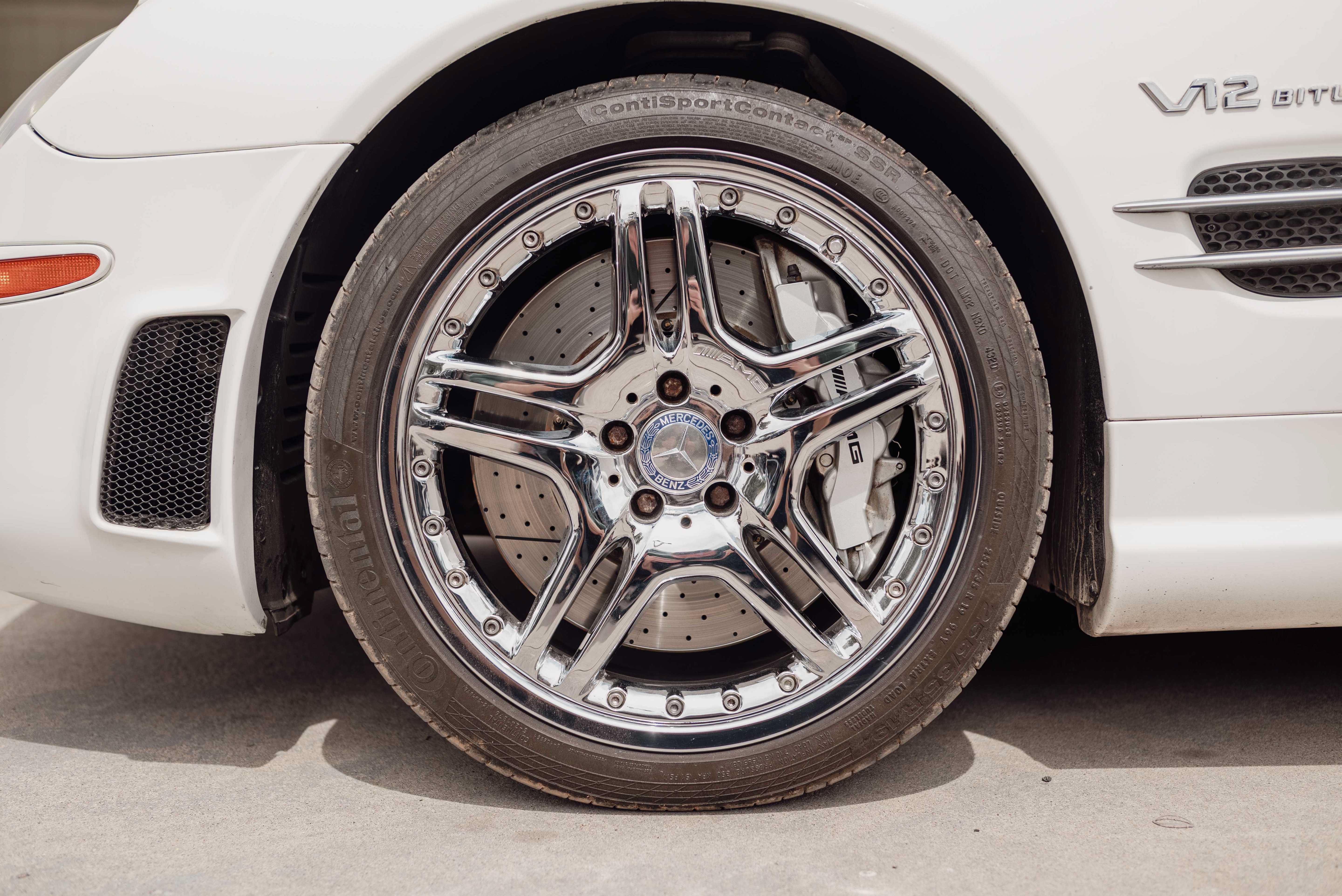 Used 2005 Mercedes-Benz SL 65 AMG image 25