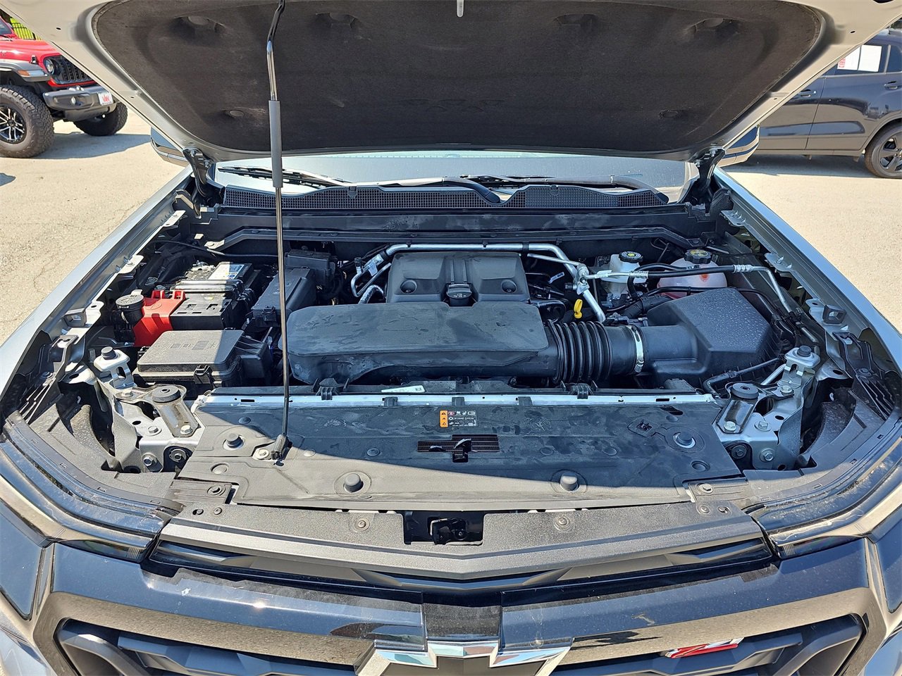 New 2025 Chevrolet Colorado Z71 w/ Midnight Edition image 28