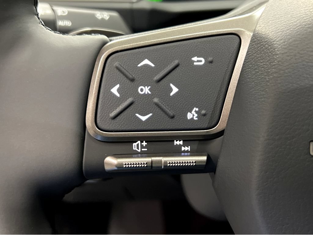 New 2026 Lexus ES 500e AWD/4WD image 12
