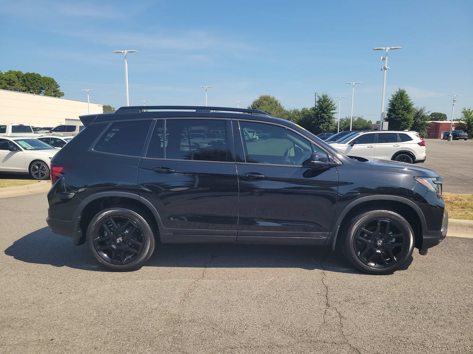 Certified 2024 Honda Passport Black Edition image 2